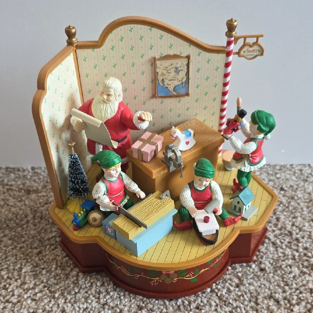 Vintage Mistletoe Christmas Musical Santa Figurine - Santa's Workshop